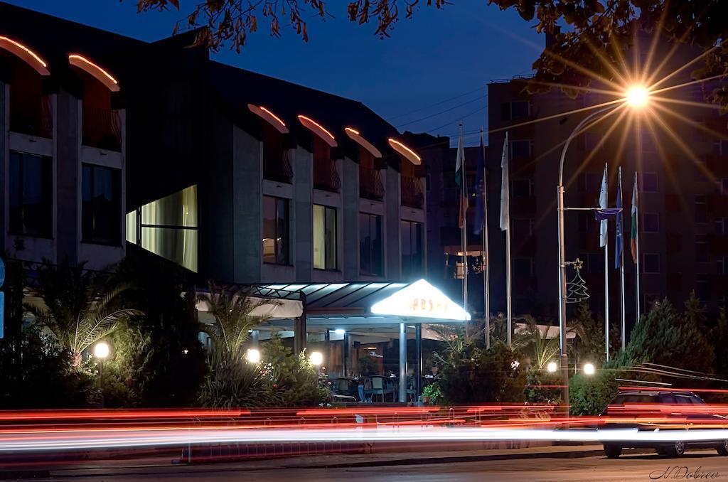 Hotel Slaviani Dimitrovgrad  Exterior photo